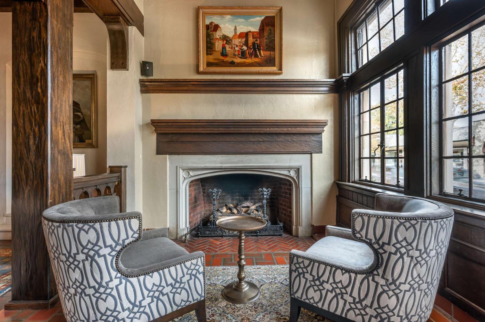 Best Western Premier Mariemont Inn Silverton Exterior photo