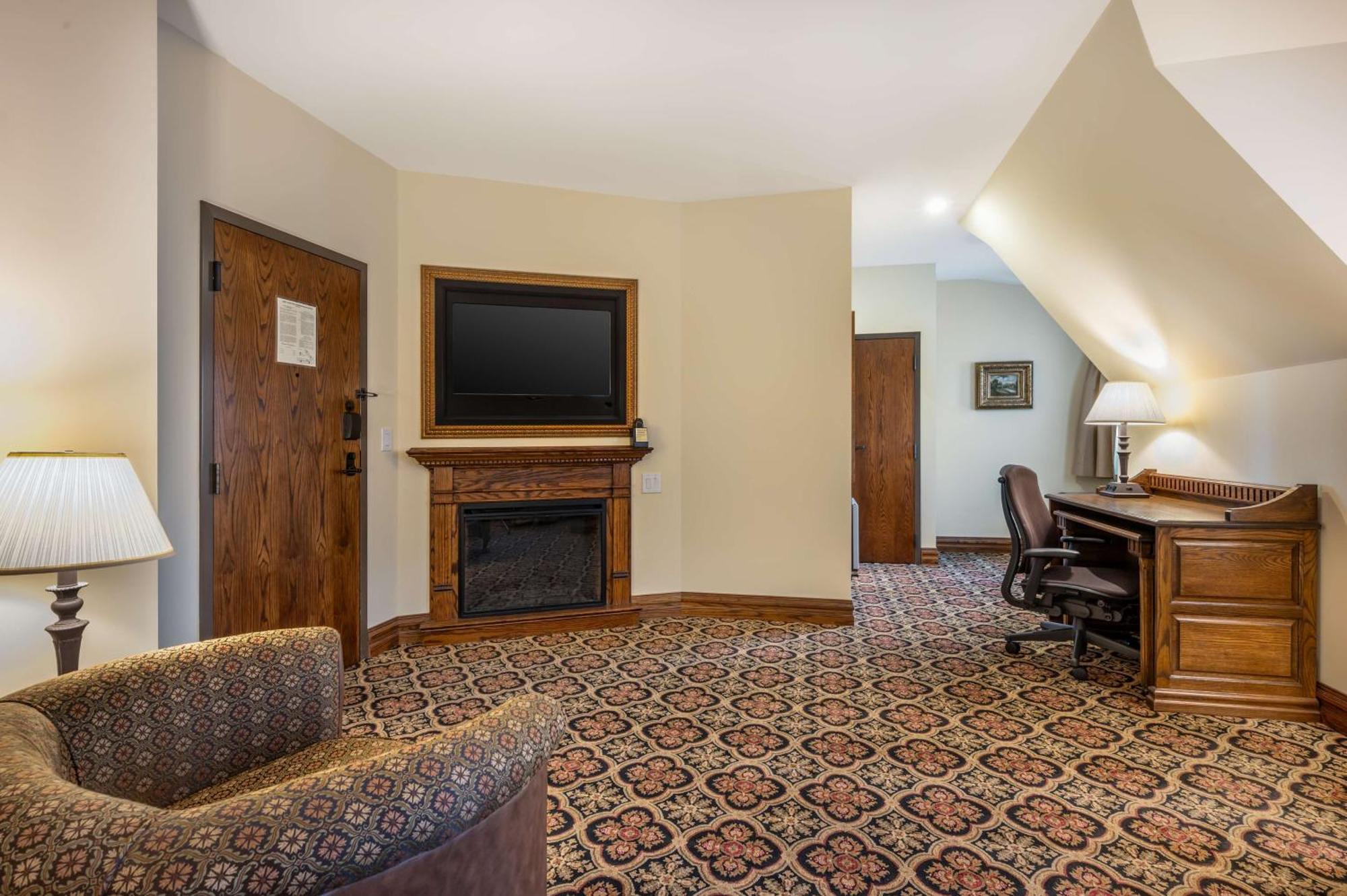 Best Western Premier Mariemont Inn Silverton Exterior photo