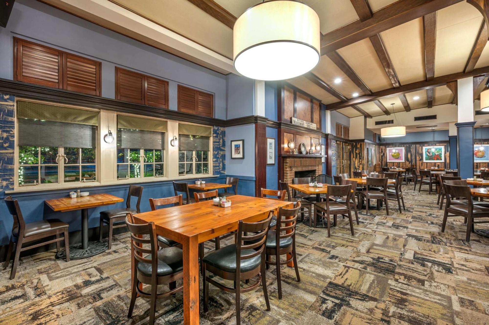 Best Western Premier Mariemont Inn Silverton Exterior photo