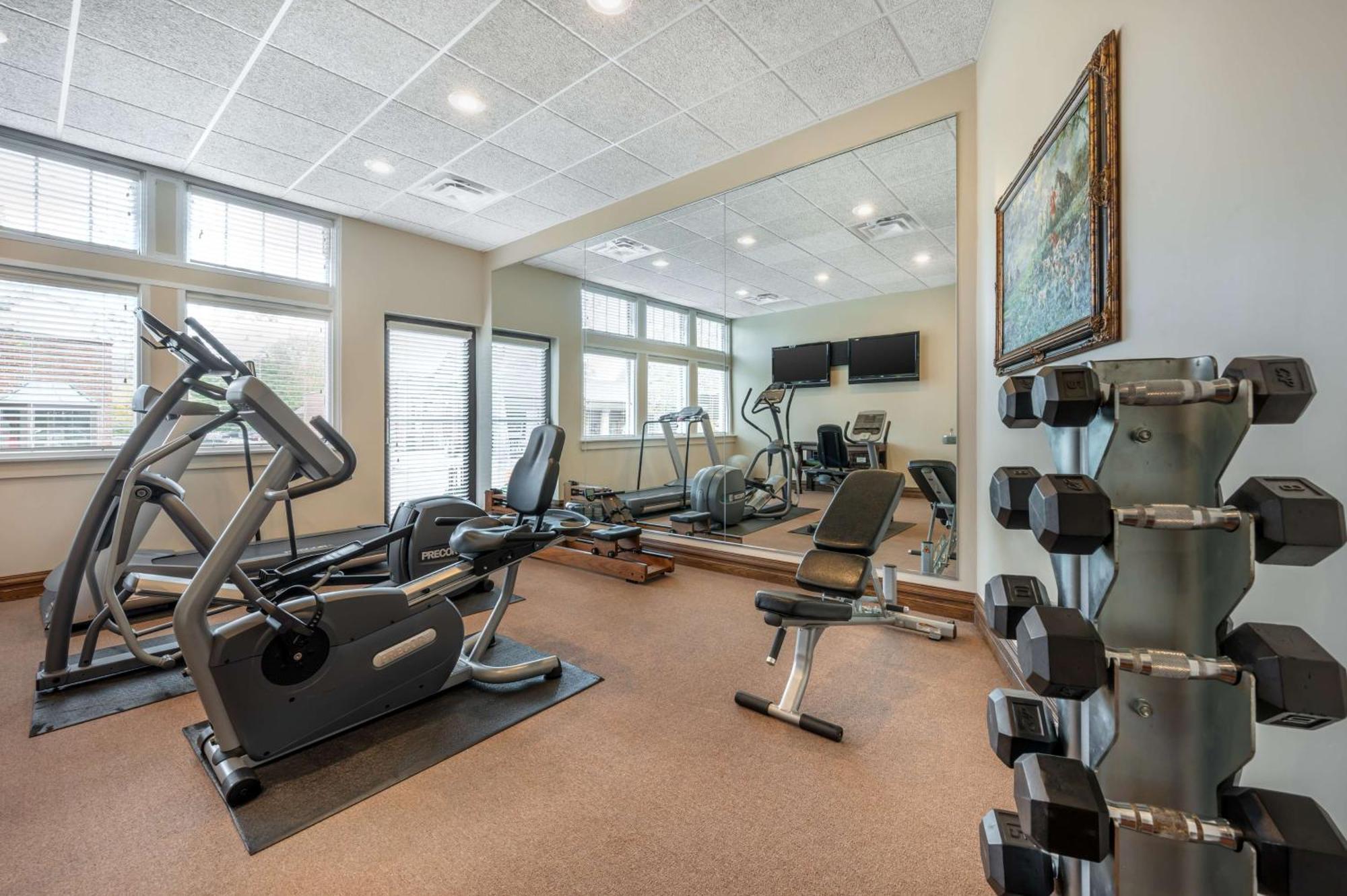 Best Western Premier Mariemont Inn Silverton Exterior photo